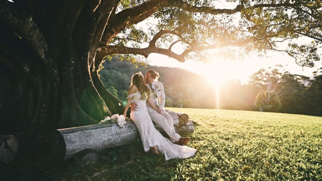 country wedding ceremony at Midginbil
